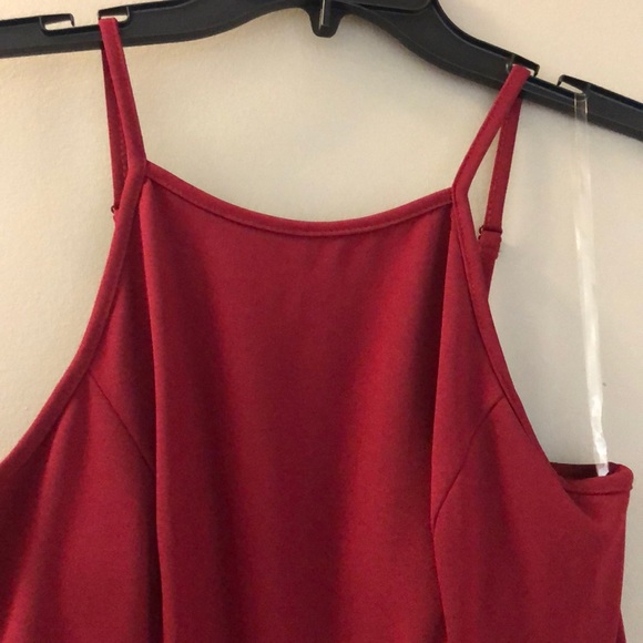 Burgundy dress. Never worn with tags - Picture 3 of 4